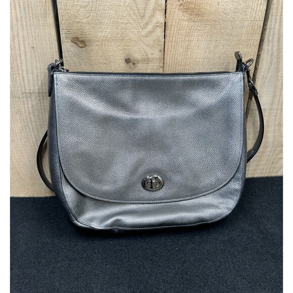 Coach Silver Pebbled Leather Turnlock Hobo Bag 36762 - Picture 1 of 16